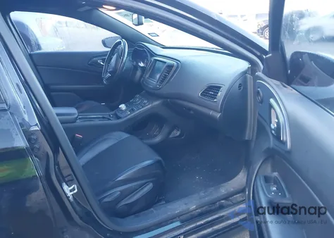 2015 Chrysler 200 S from USA, damaged, VIN 1C3CCCBB2FN635998